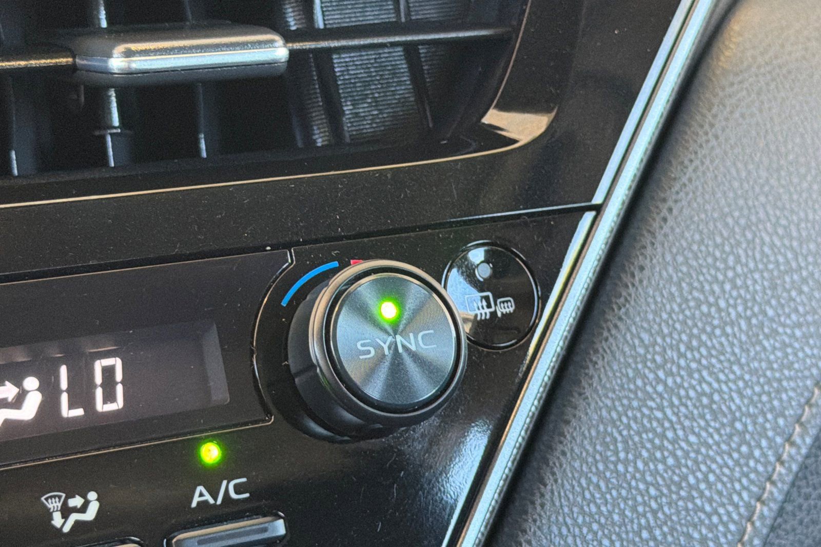 Certified 2024 Toyota Camry XSE FWD image 30