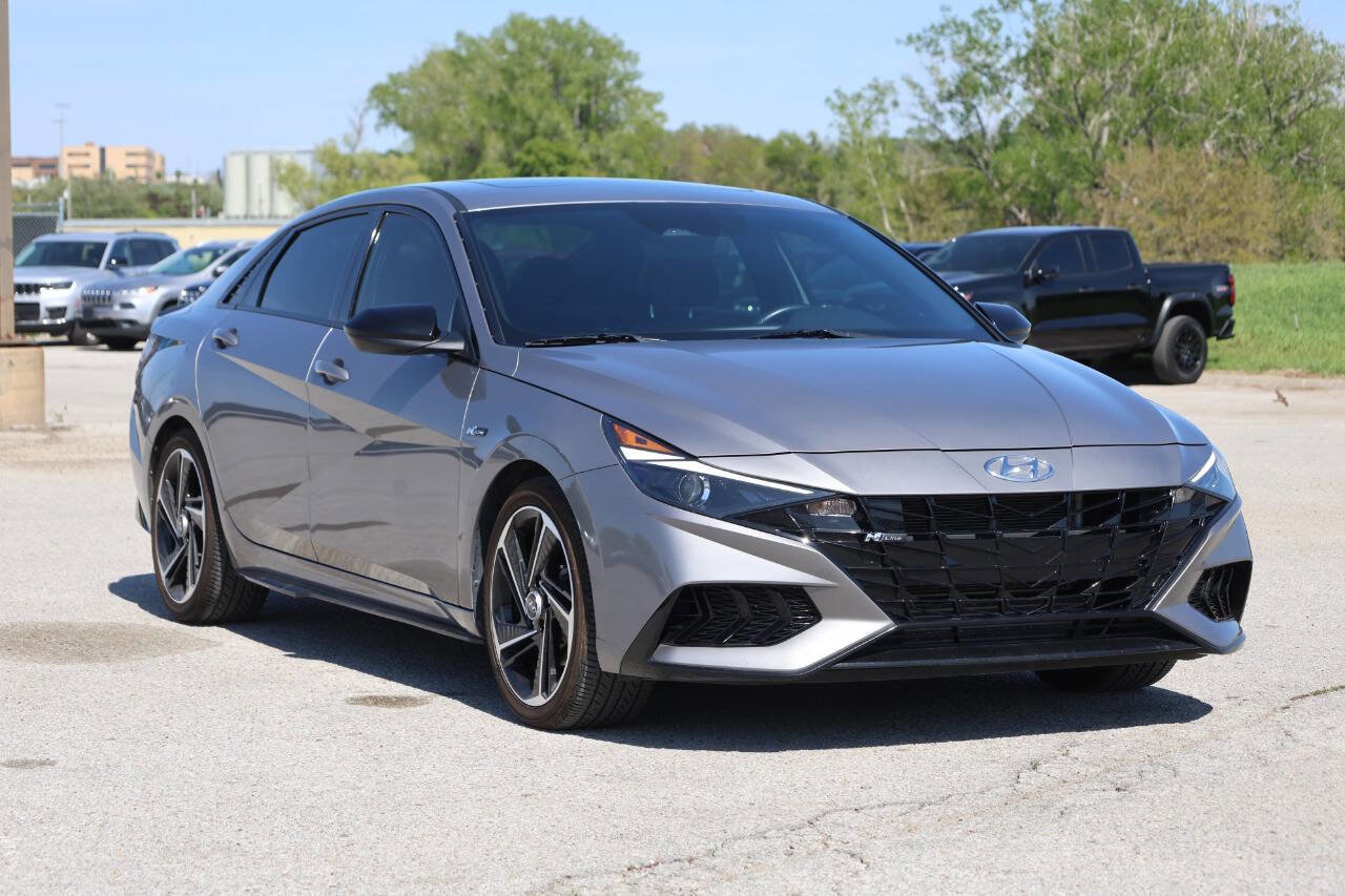 Used 2022 Hyundai Elantra N Line w/ Cargo Package FWD image 4