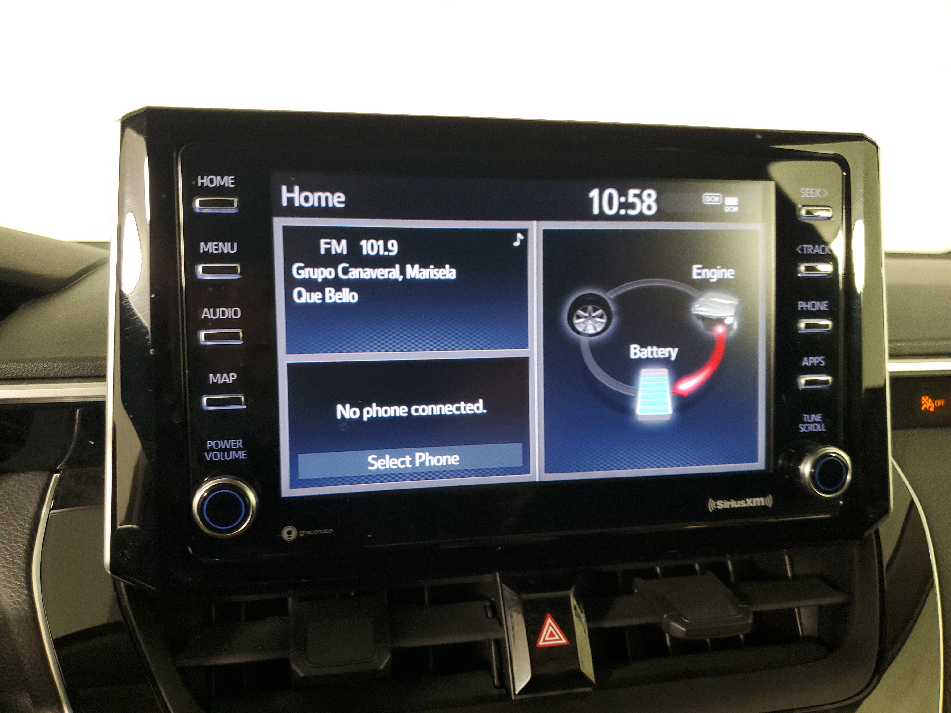 Used 2021 Toyota Corolla LE w/ Carpet Mat Package (TMS) image 20