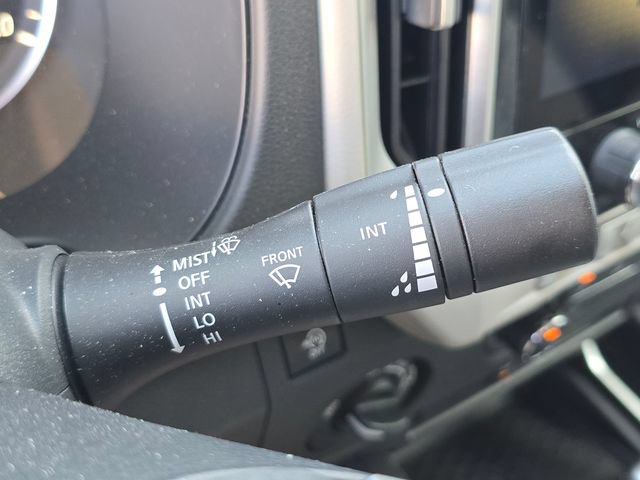 Certified 2025 Nissan Frontier SV AWD/4WD image 23