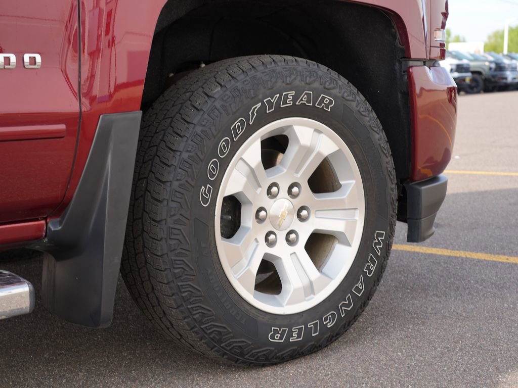 Used 2016 Chevrolet Silverado 1500 LT w/ All Star Edition AWD/4WD image 30