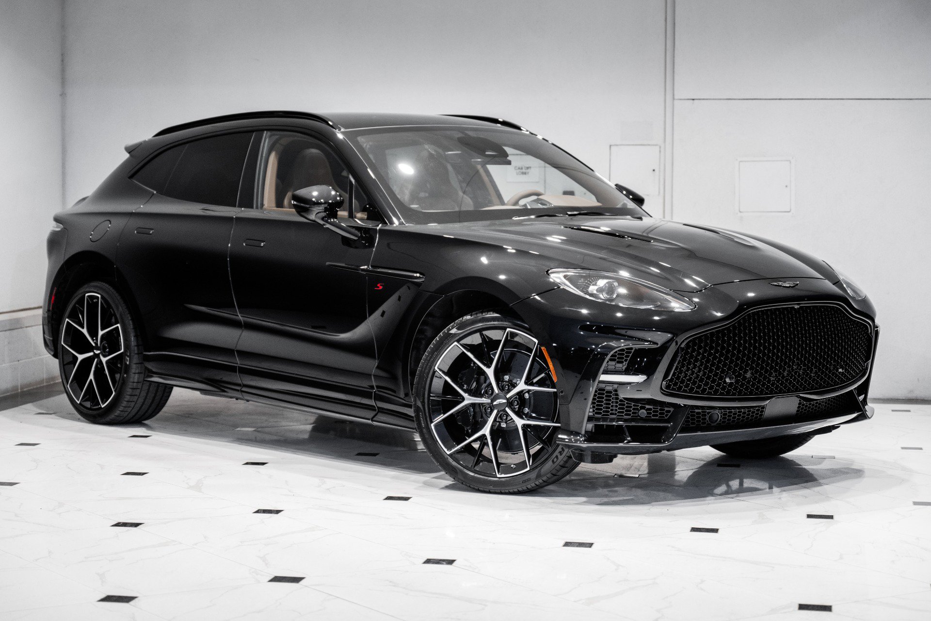 New 2026 Aston Martin DBX S image 48