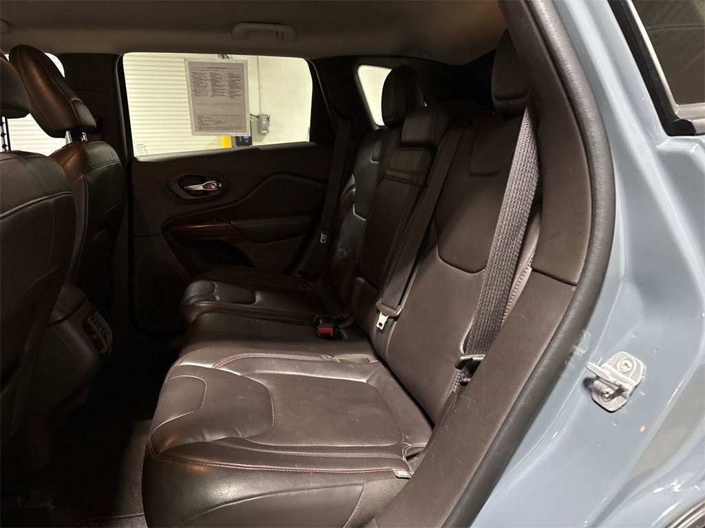 Used 2014 Jeep Cherokee Trailhawk w/ Comfort/Convenience Group image 23