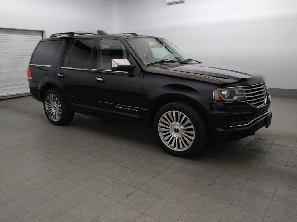 Used 2016 Lincoln Navigator Reserve AWD/4WD image 11