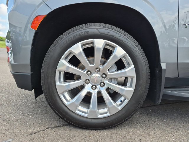 Used 2021 Chevrolet Tahoe Premier w/ Premium Package AWD/4WD image 36
