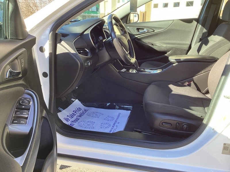 Used 2019 Chevrolet Malibu RS image 19