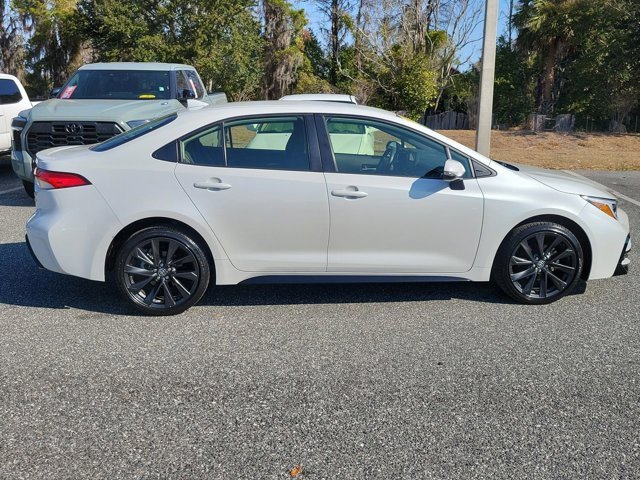 Used 2023 Toyota Corolla SE image 9