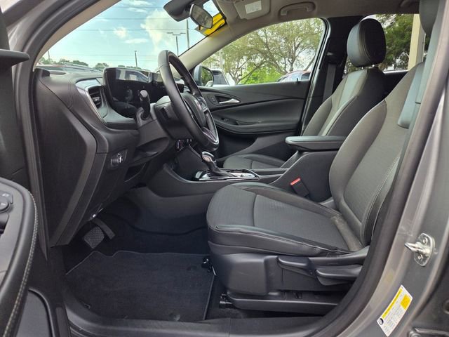Used 2024 Buick Encore GX Preferred FWD image 12