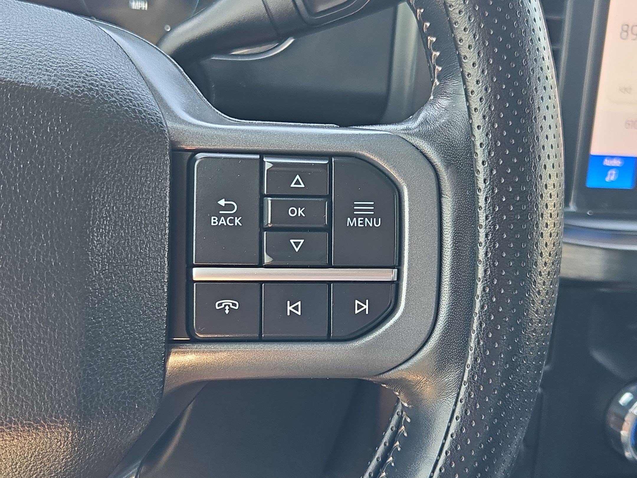 Used 2024 Ford F250 Lariat w/ Sport Appearance Package AWD/4WD image 19