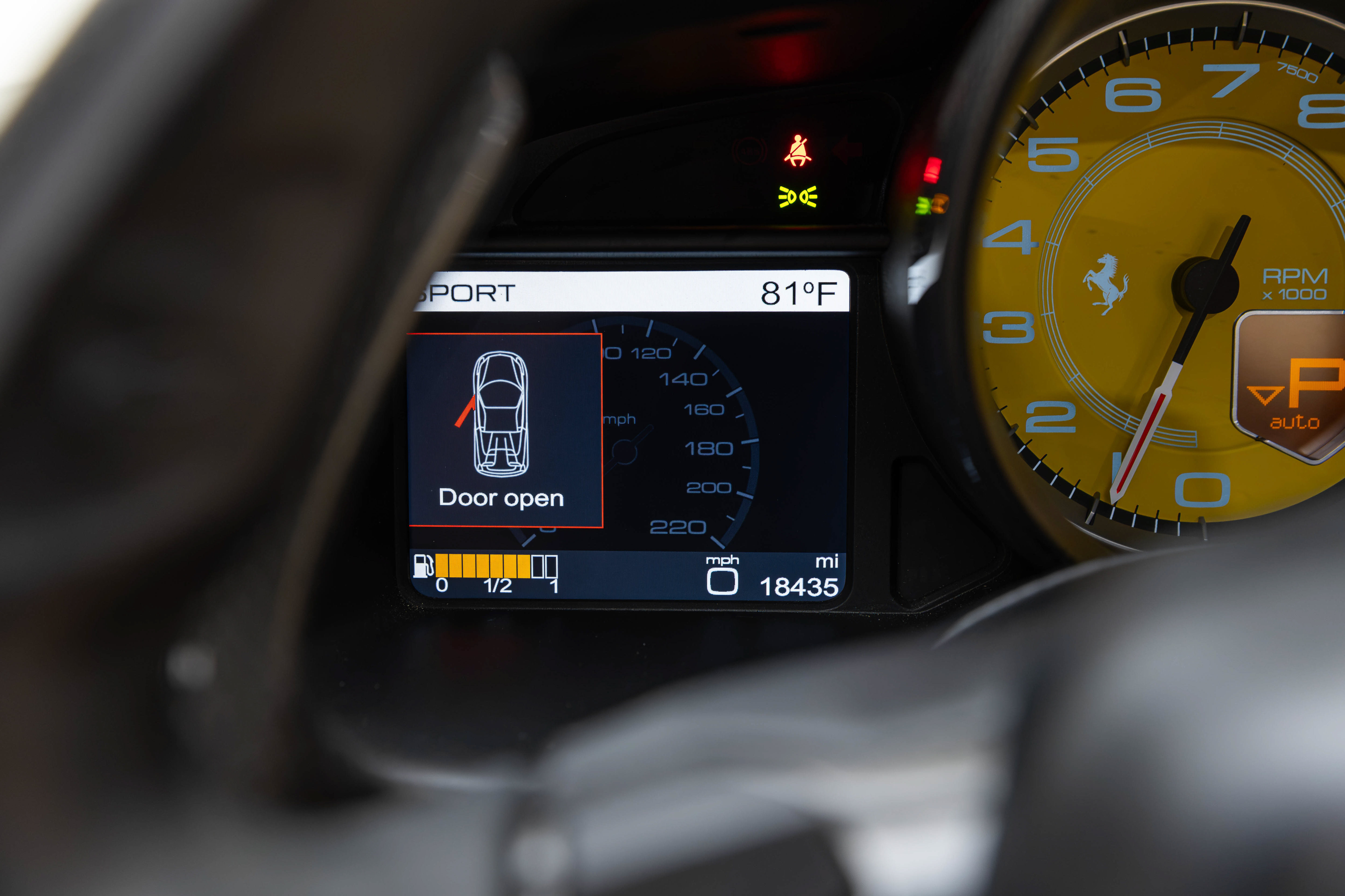 Certified 2013 Ferrari 458 Spider RWD image 25