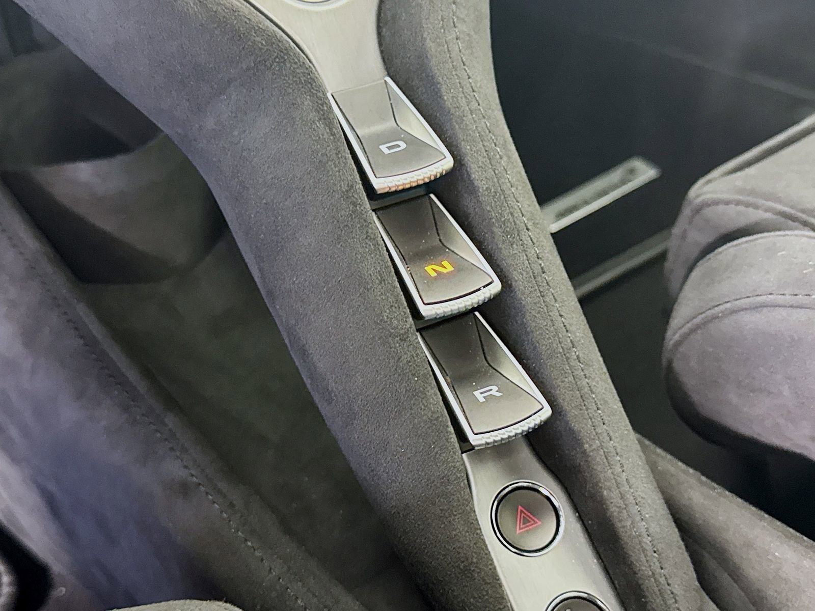 Used 2024 McLaren 750S image 14