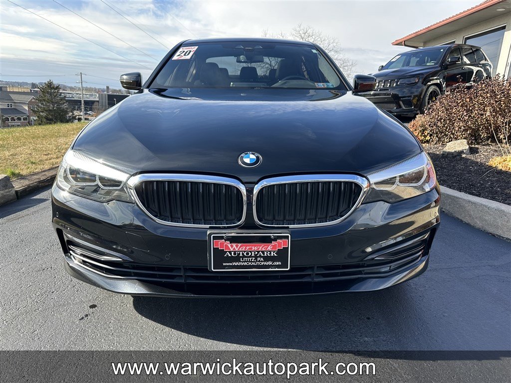 Used 2020 BMW 530i xDrive w/ Convenience Package AWD/4WD image 2