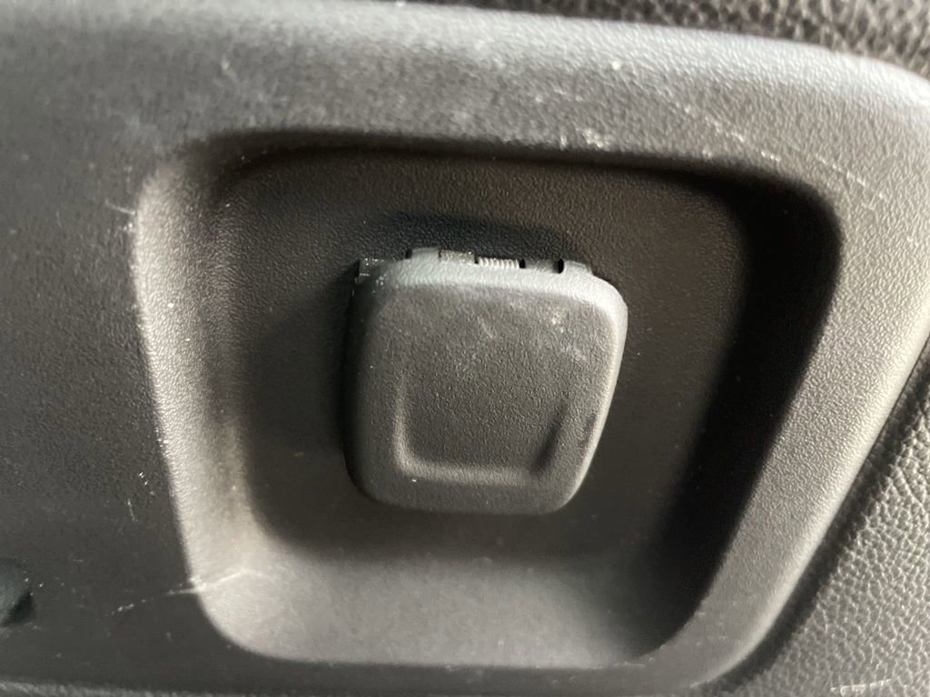 Used 2021 Chevrolet Traverse LT w/ LPO, Floor Liner Package image 50