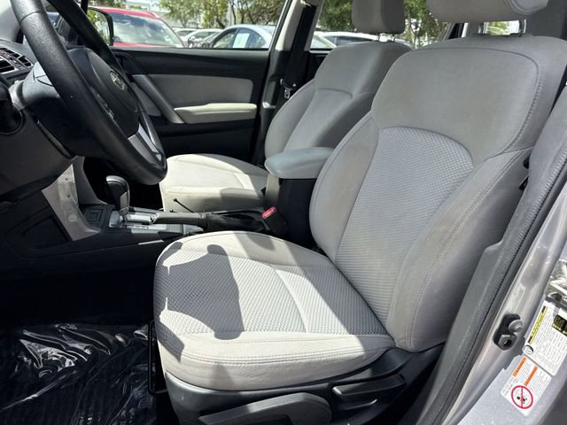 Used 2017 Subaru Forester 2.5i w/ Alloy Wheel Package AWD/4WD image 11