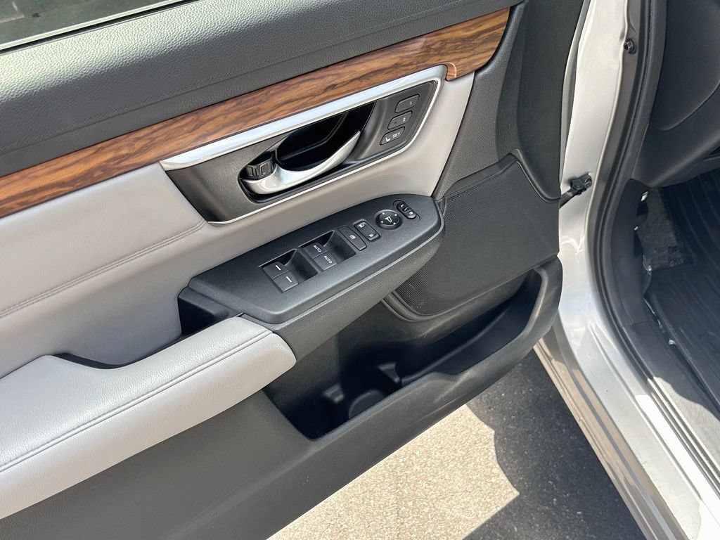 Used 2020 Honda CR-V EX-L image 17