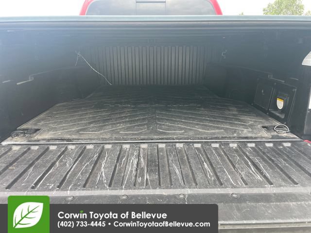 Used 2019 Toyota Tacoma Limited AWD/4WD image 43