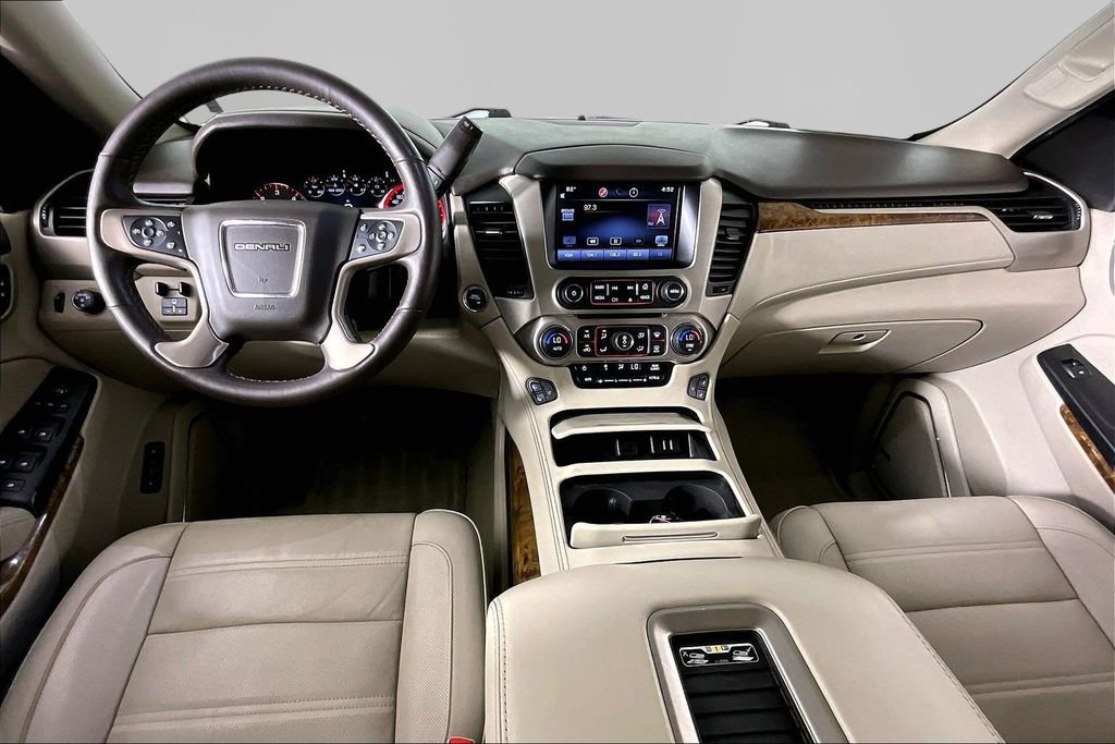 Used 2015 GMC Yukon XL Denali RWD image 7