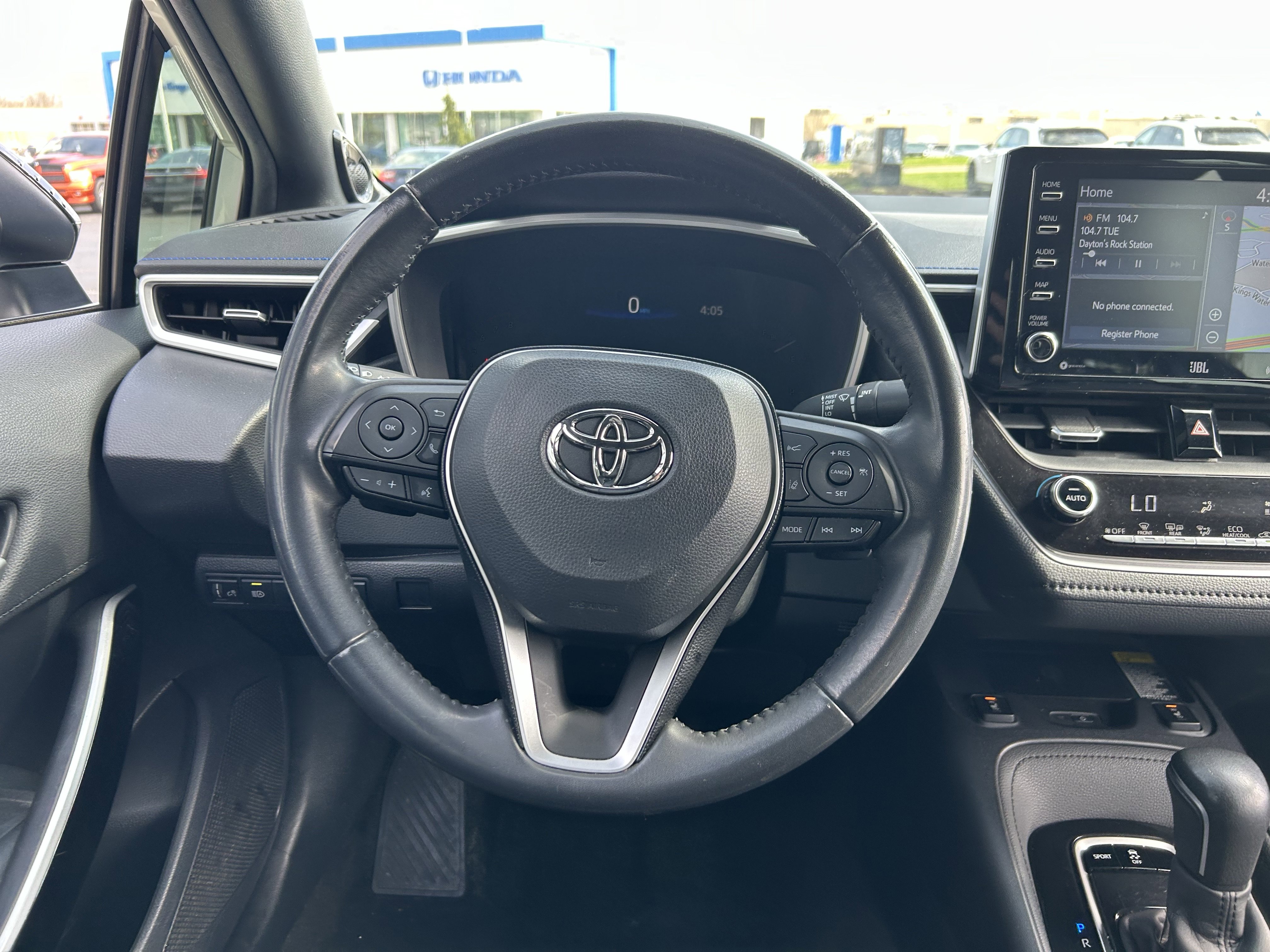 Used 2020 Toyota Corolla XSE w/ Advanced Lighting Package image 10