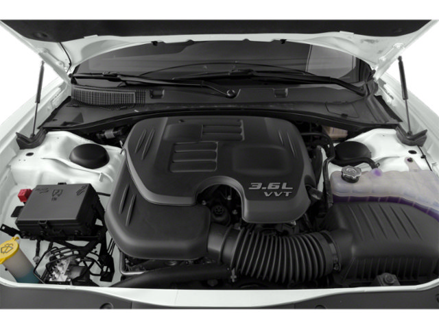 Used 2021 Dodge Charger SXT w/ Blacktop Package RWD image 18