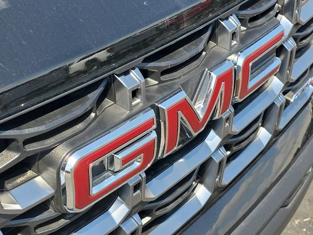 New 2025 GMC Canyon AT4 w/ Nightfall Edition image 30