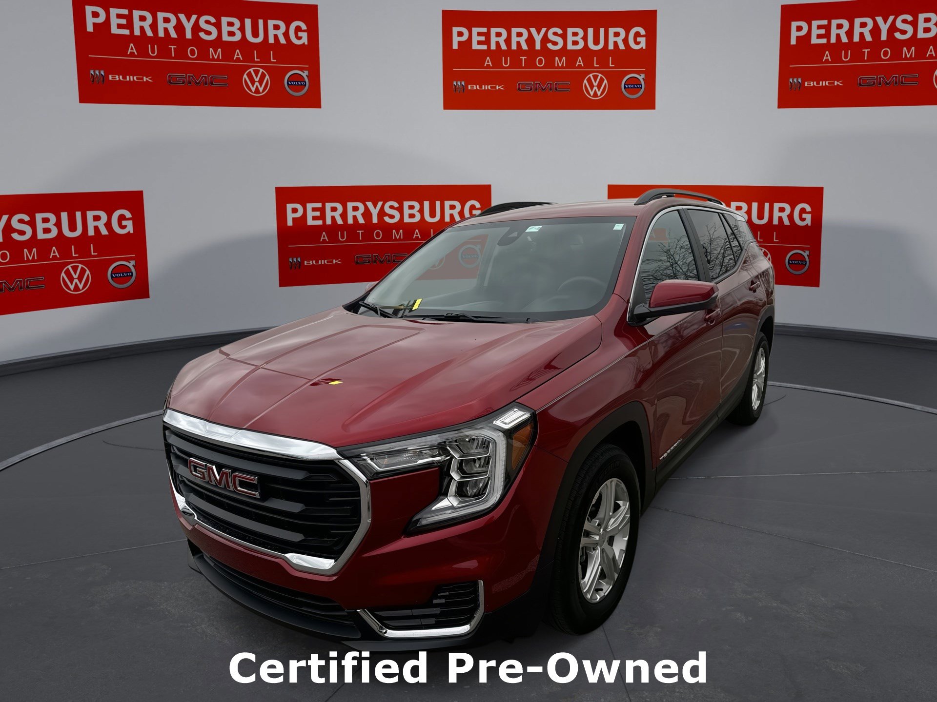 Certified 2024 GMC Terrain SLE w/ Driver Convenience Package