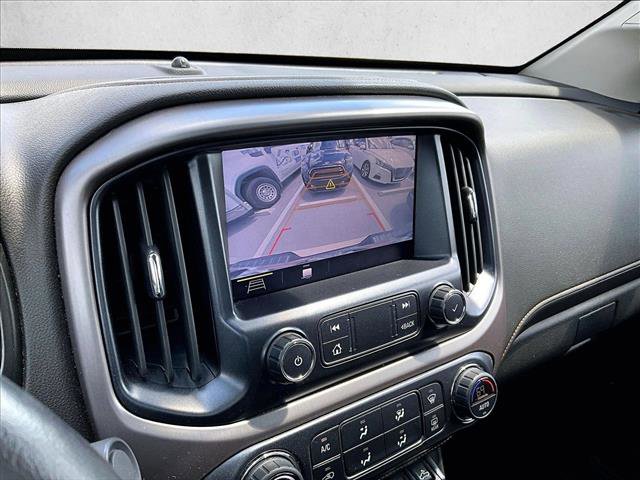 Used 2022 GMC Canyon AT4 w/ Driver Alert Package AWD/4WD image 21