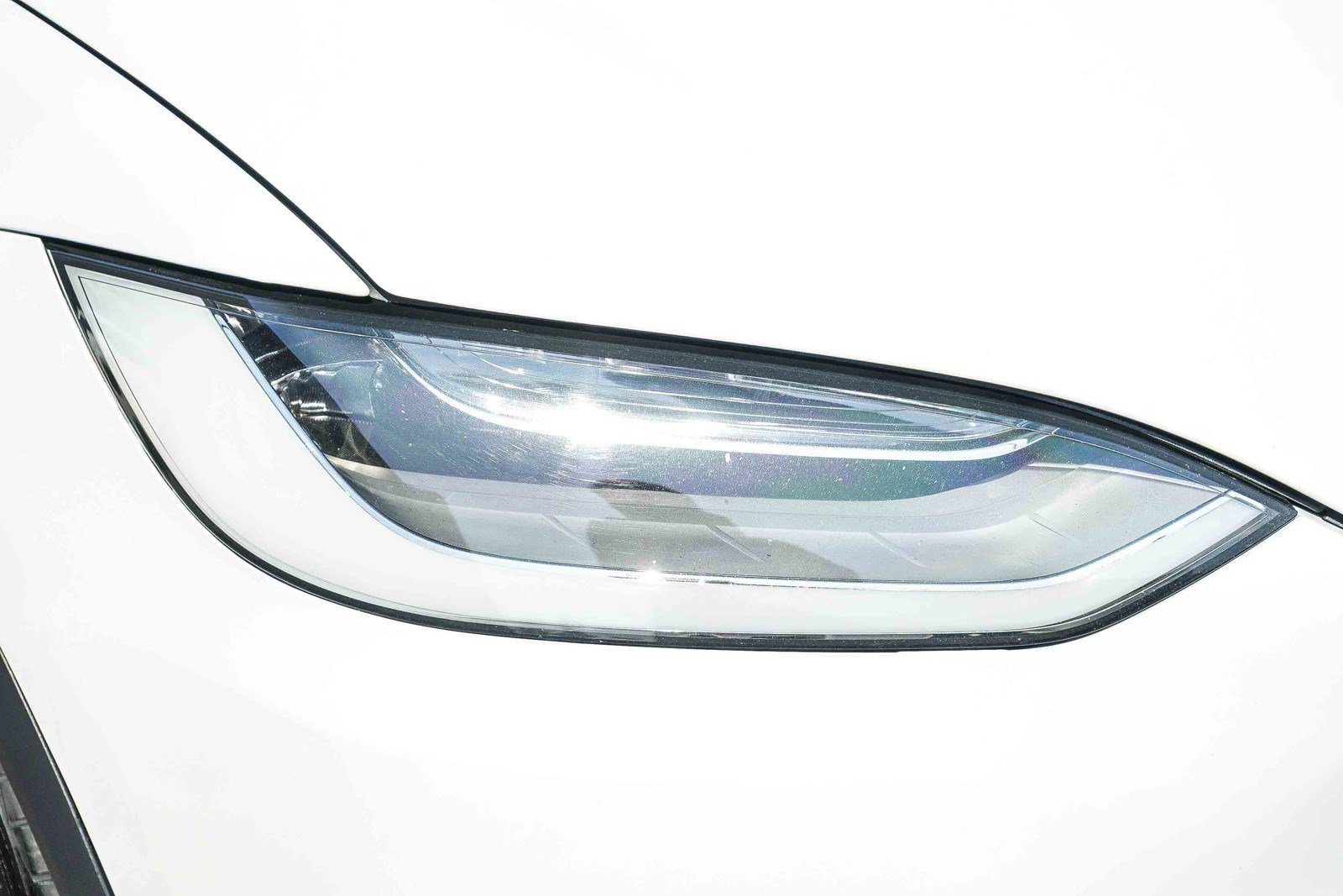 Used 2023 Tesla Model X AWD/4WD image 8