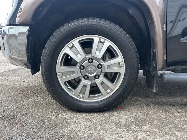 Used 2016 Toyota Tundra 1794 Edition image 14