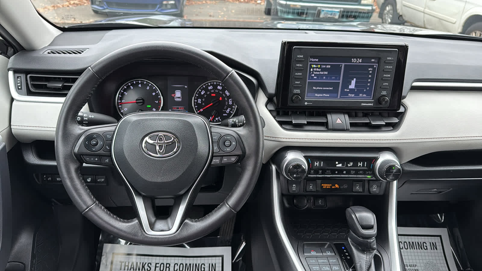 Used 2022 Toyota RAV4 XLE image 26