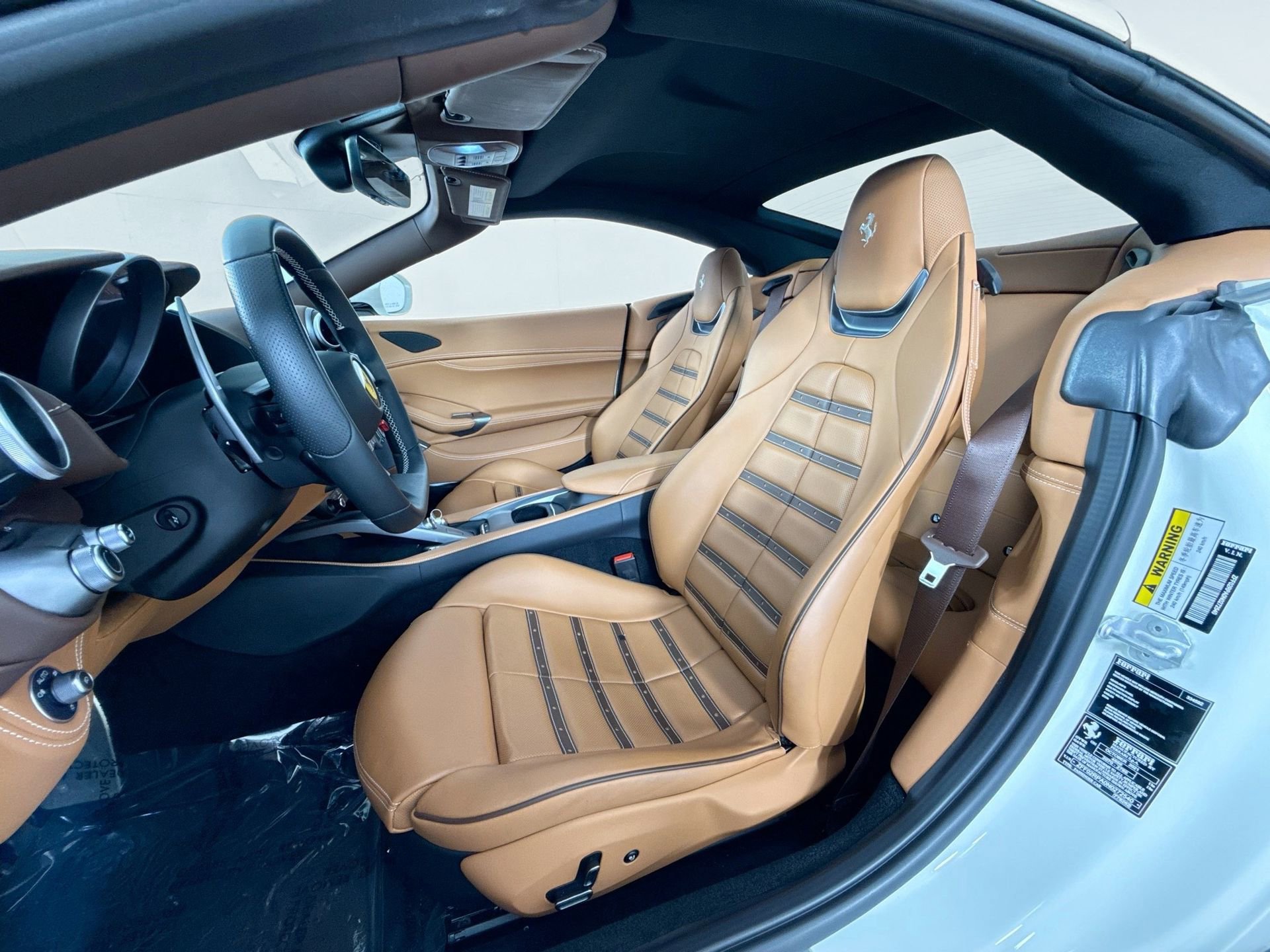 Certified 2022 Ferrari Portofino M image 35