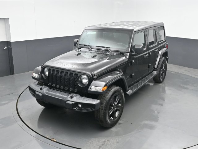 Used 2020 Jeep Wrangler Unlimited Sahara AWD/4WD image 30