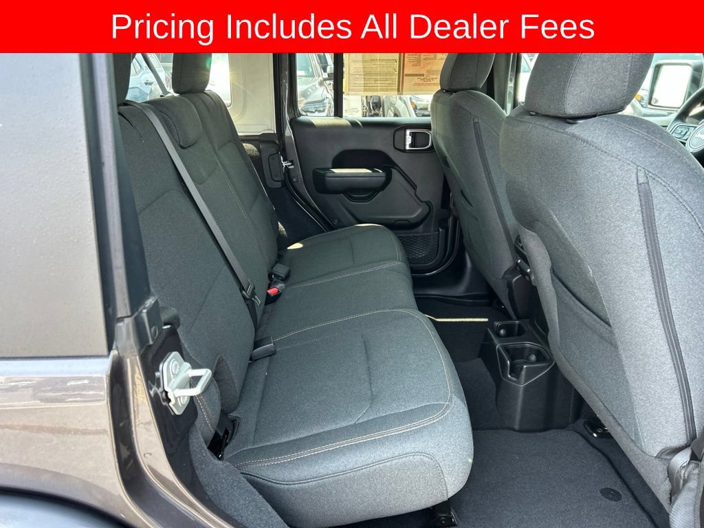 Used 2024 Jeep Wrangler Unlimited Sport AWD/4WD image 18