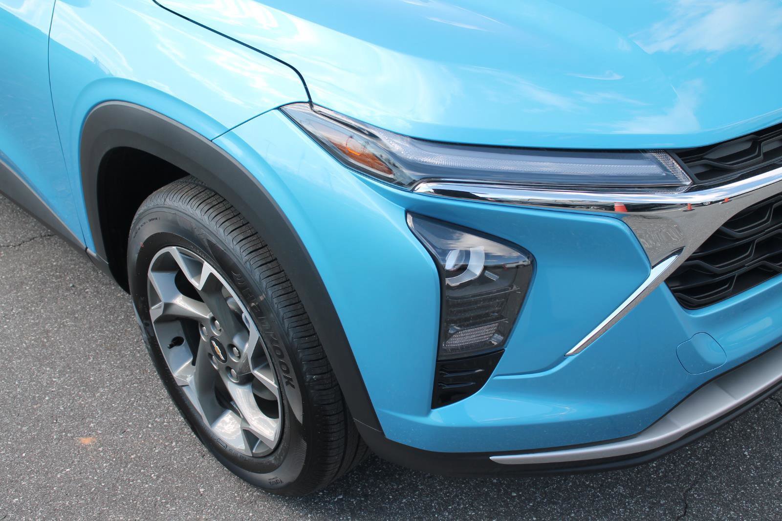 New 2026 Chevrolet Trax LT w/ Driver Confidence Package image 9