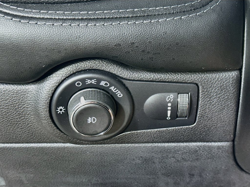 Used 2021 Dodge Durango GT AWD/4WD image 25