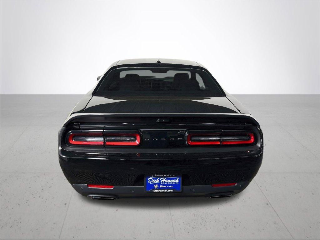 Used 2022 Dodge Challenger R/T Scat Pack w/ Dynamics Package RWD image 7