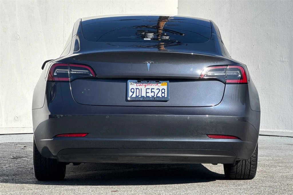 Used 2022 Tesla Model 3 image 5