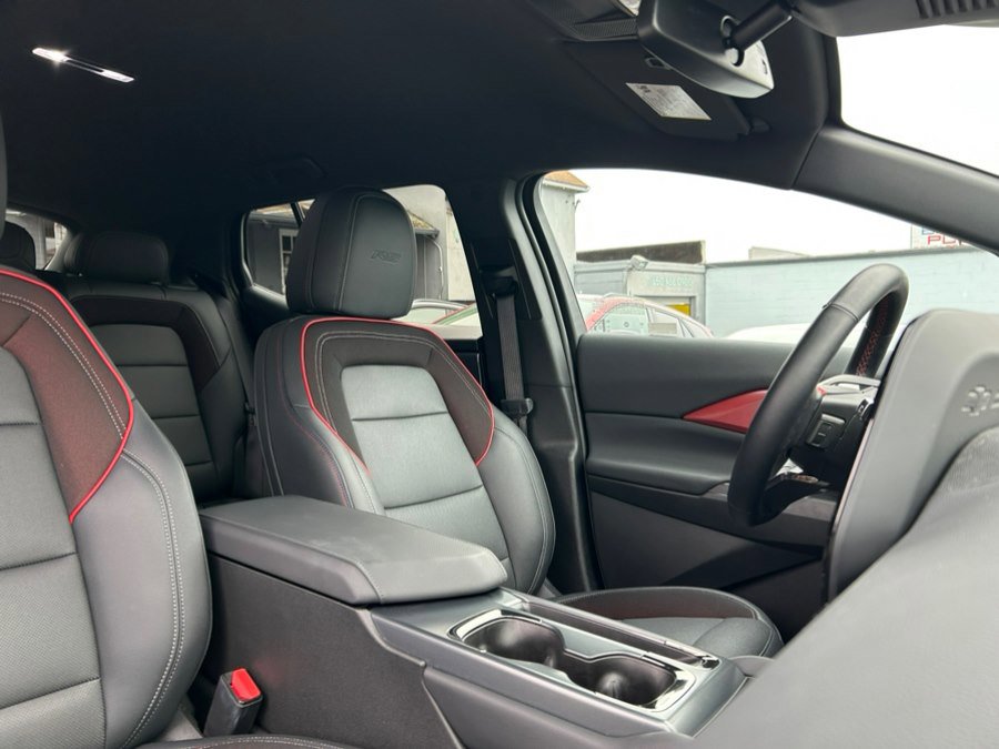 Used 2024 Chevrolet Equinox EV RS image 42