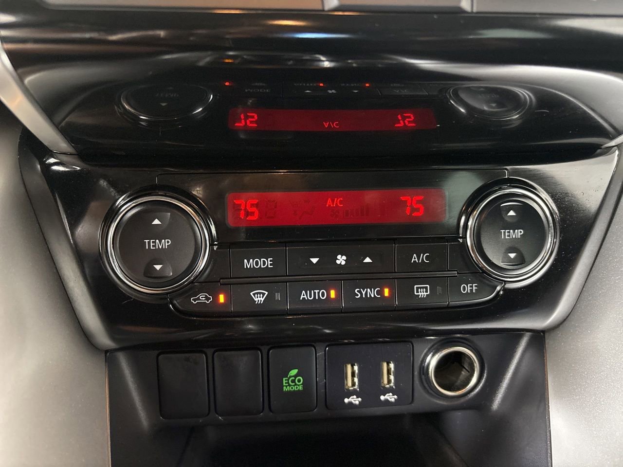 Used 2025 Mitsubishi Eclipse Cross SE AWD/4WD image 15