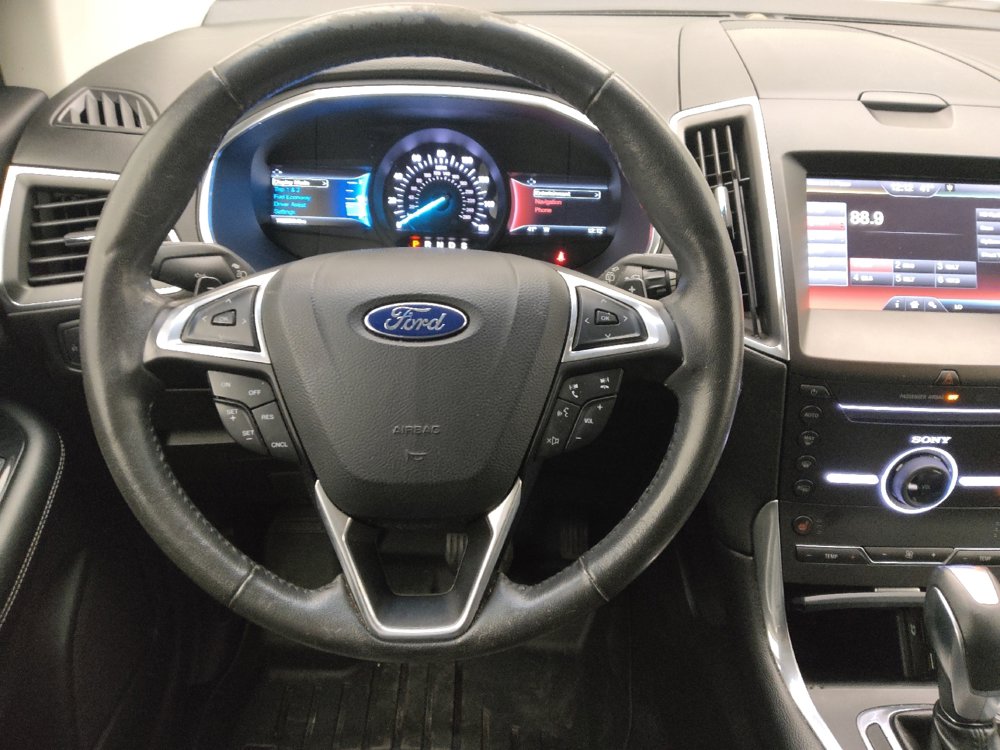 Used 2015 Ford Edge Titanium w/ Technology Package AWD/4WD image 22
