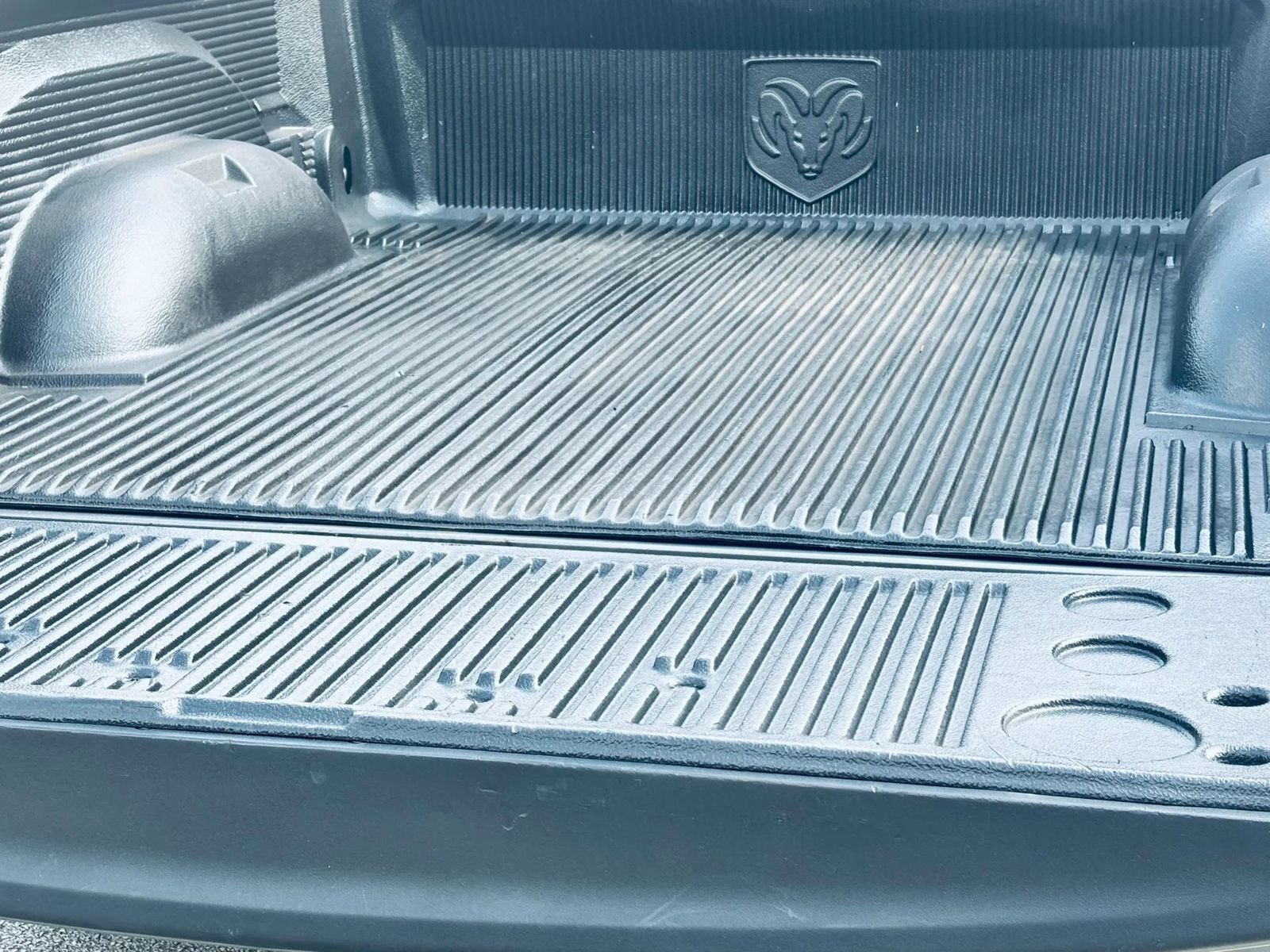 Used 2012 RAM 1500 Express RWD image 14