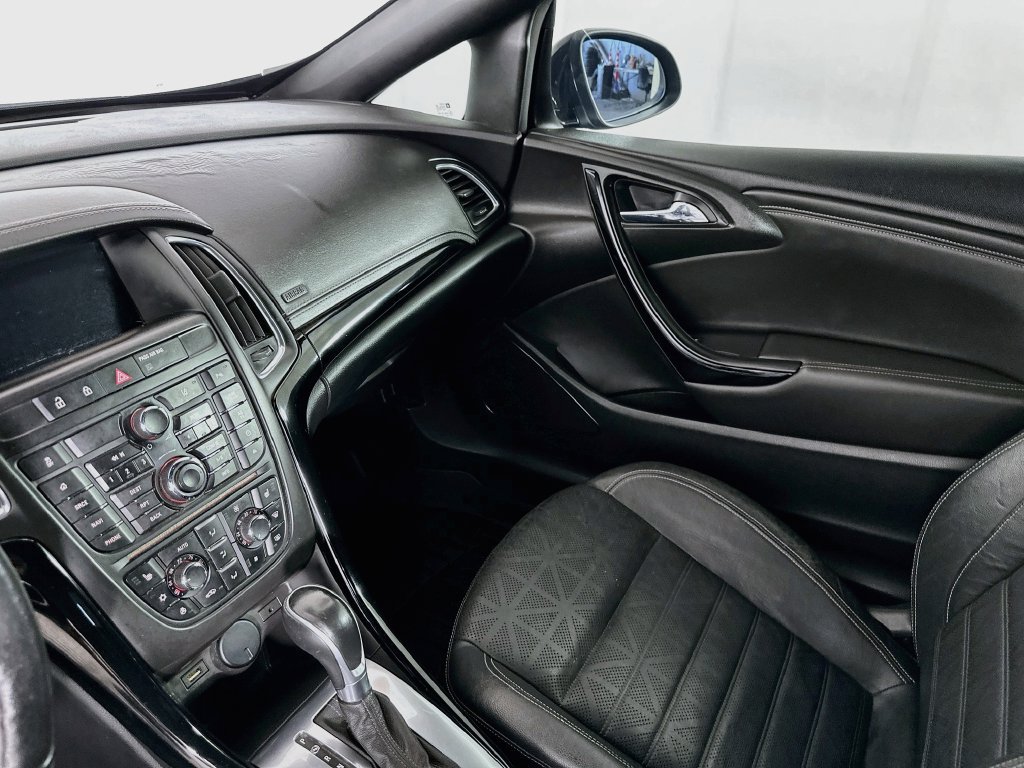 Used 2016 Buick Cascada Premium FWD image 29