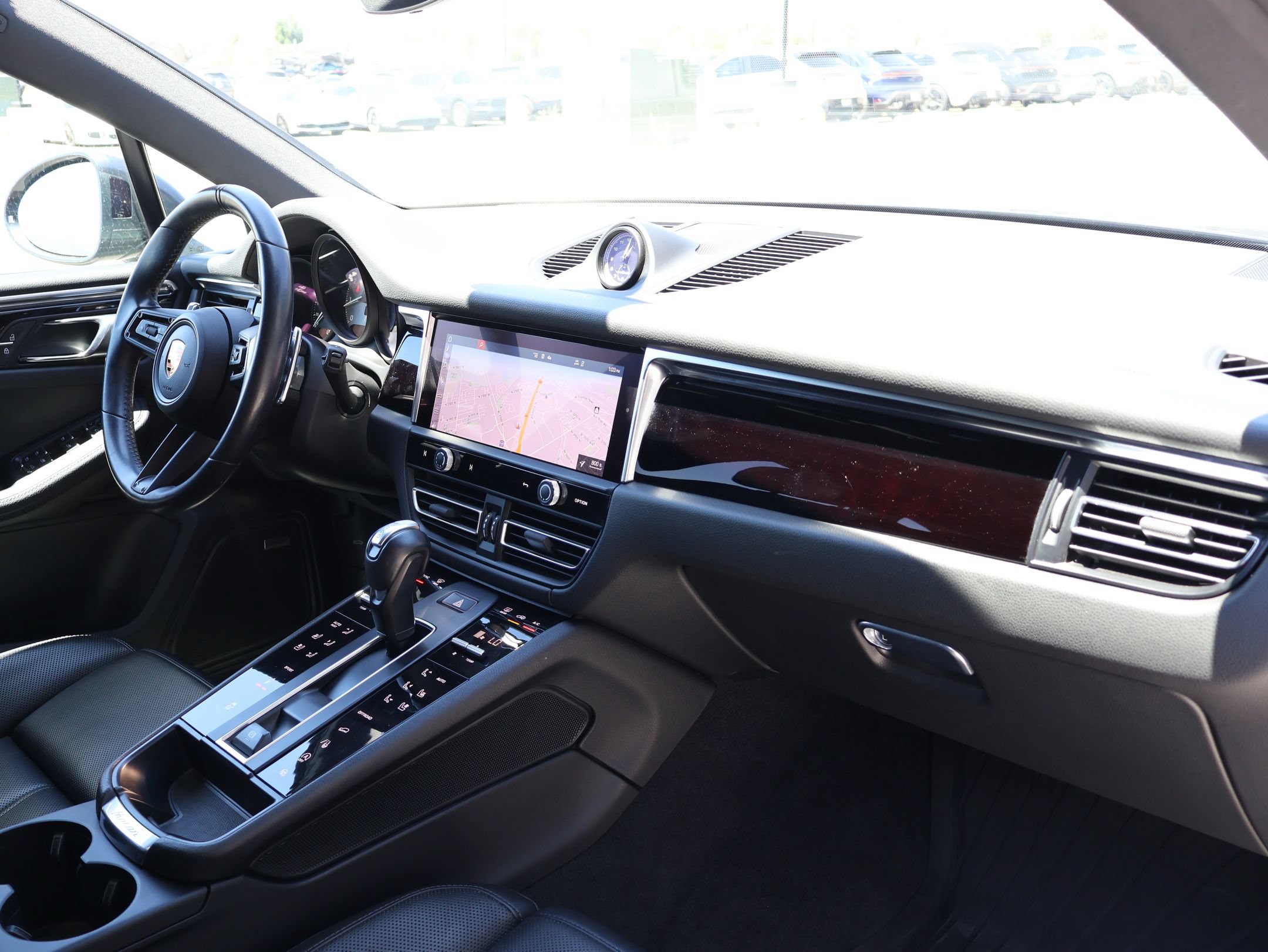 Used 2023 Porsche Macan S AWD/4WD image 53