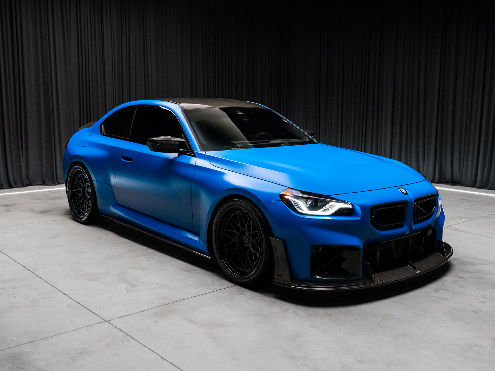 Used 2025 BMW M2 w/ Lighting Package RWD image 11