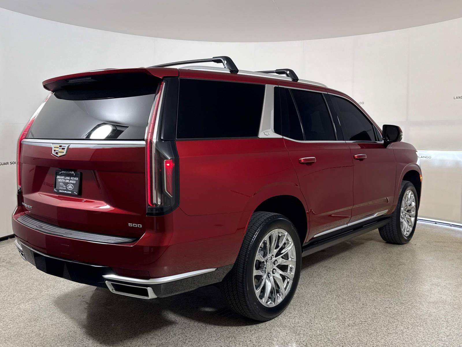 Used 2021 Cadillac Escalade Premium Luxury Platinum AWD/4WD image 5