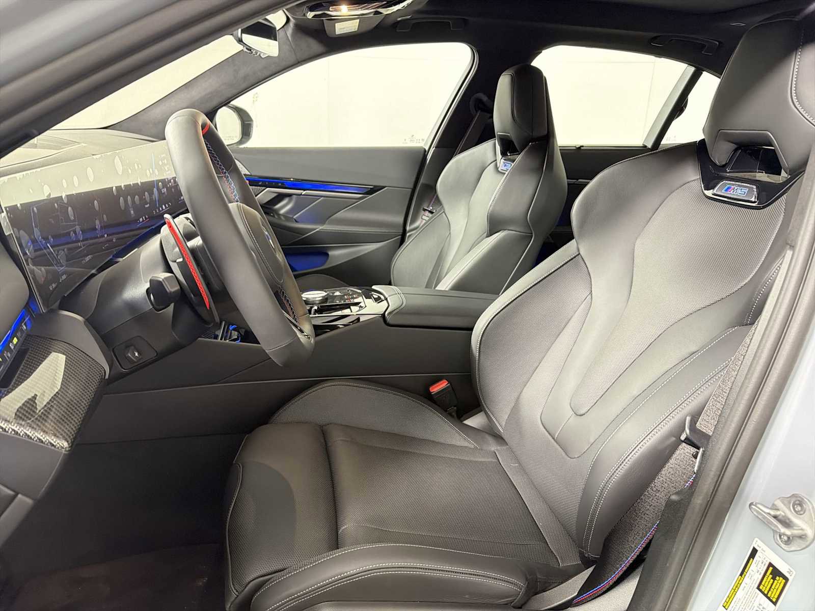 New 2026 BMW M5 w/ Executive Package AWD/4WD image 11