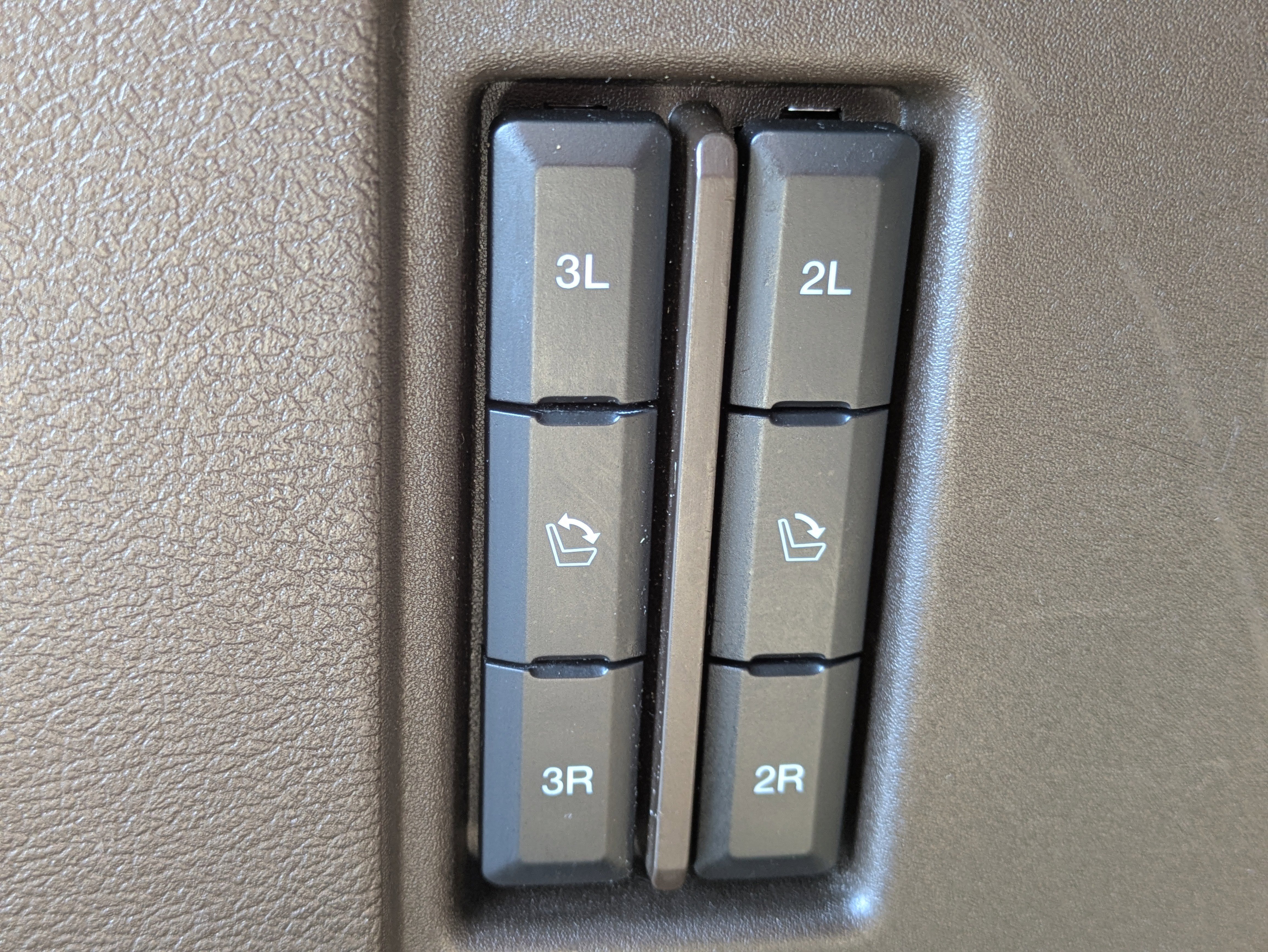 Used 2022 Ford Expedition Max King Ranch RWD image 13