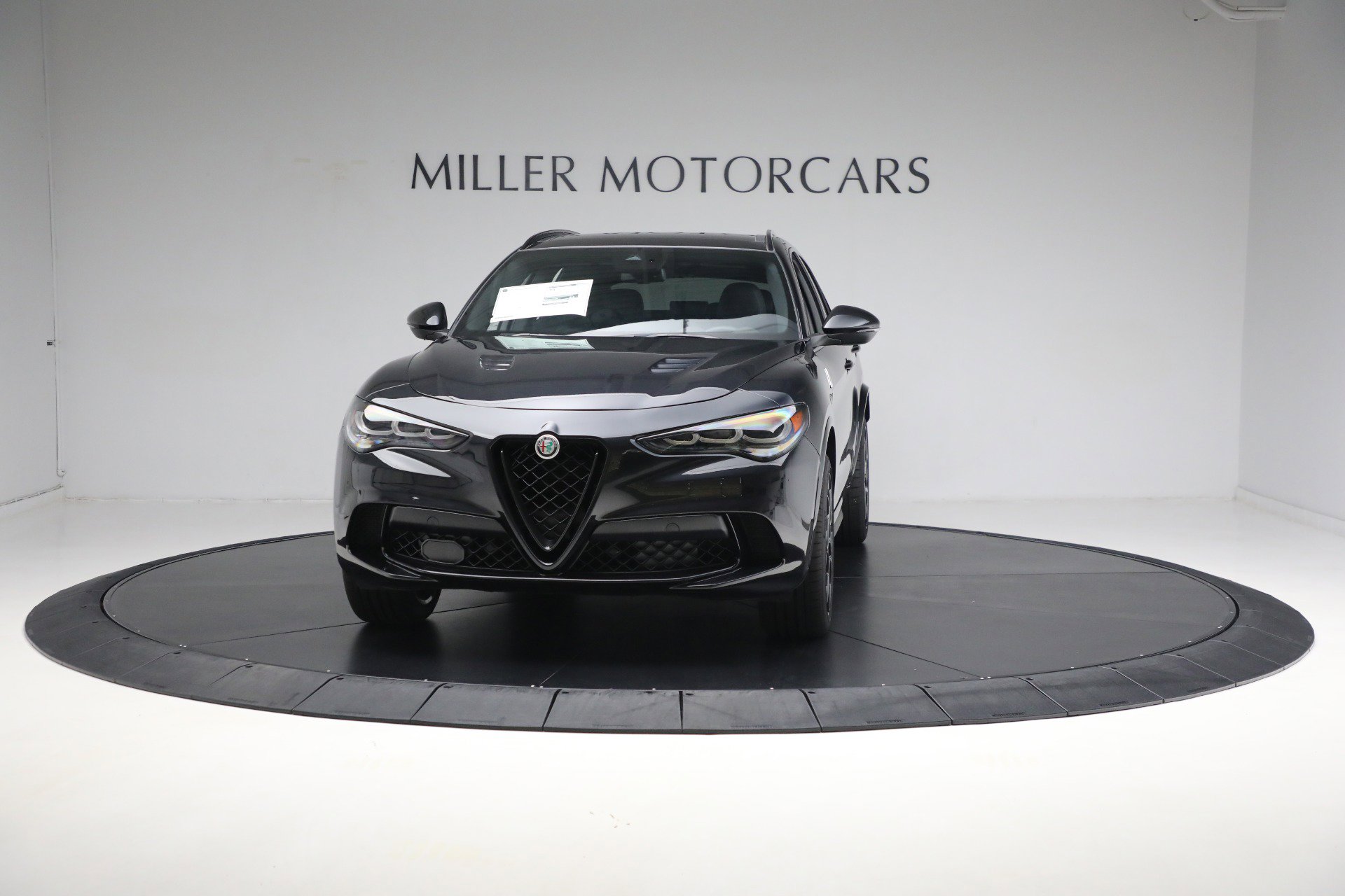 New 2024 Alfa Romeo Stelvio Quadrifoglio w/ Active Assist Plus Package AWD/4WD image 2