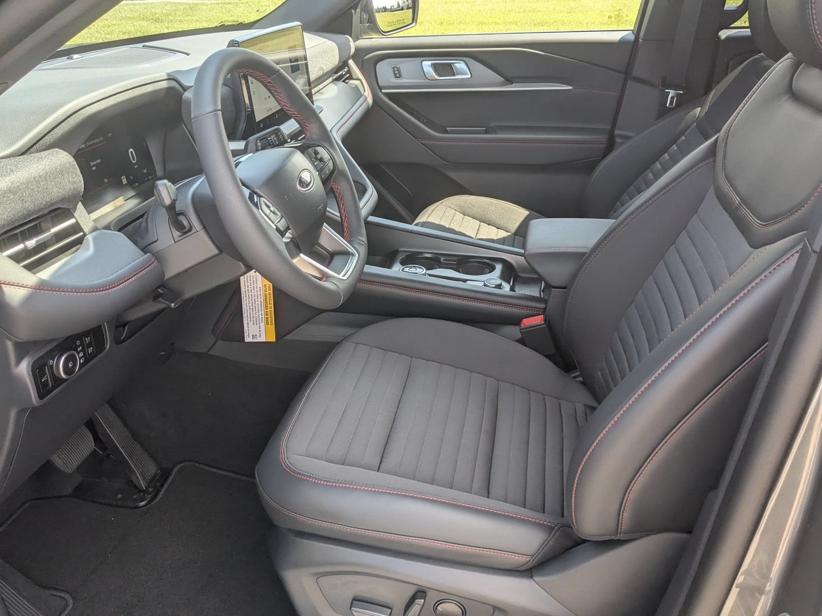 New 2026 Ford Explorer ST-Line w/ ST-Line Street Pack AWD/4WD image 13