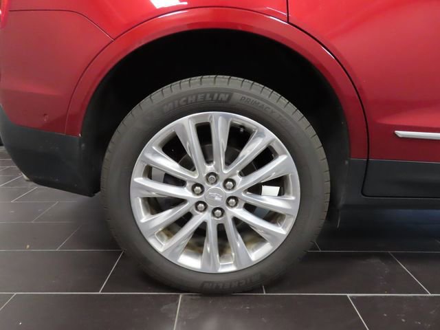 Used 2019 Cadillac XT5 Premium Luxury w/ Driver Assist Package FWD image 15