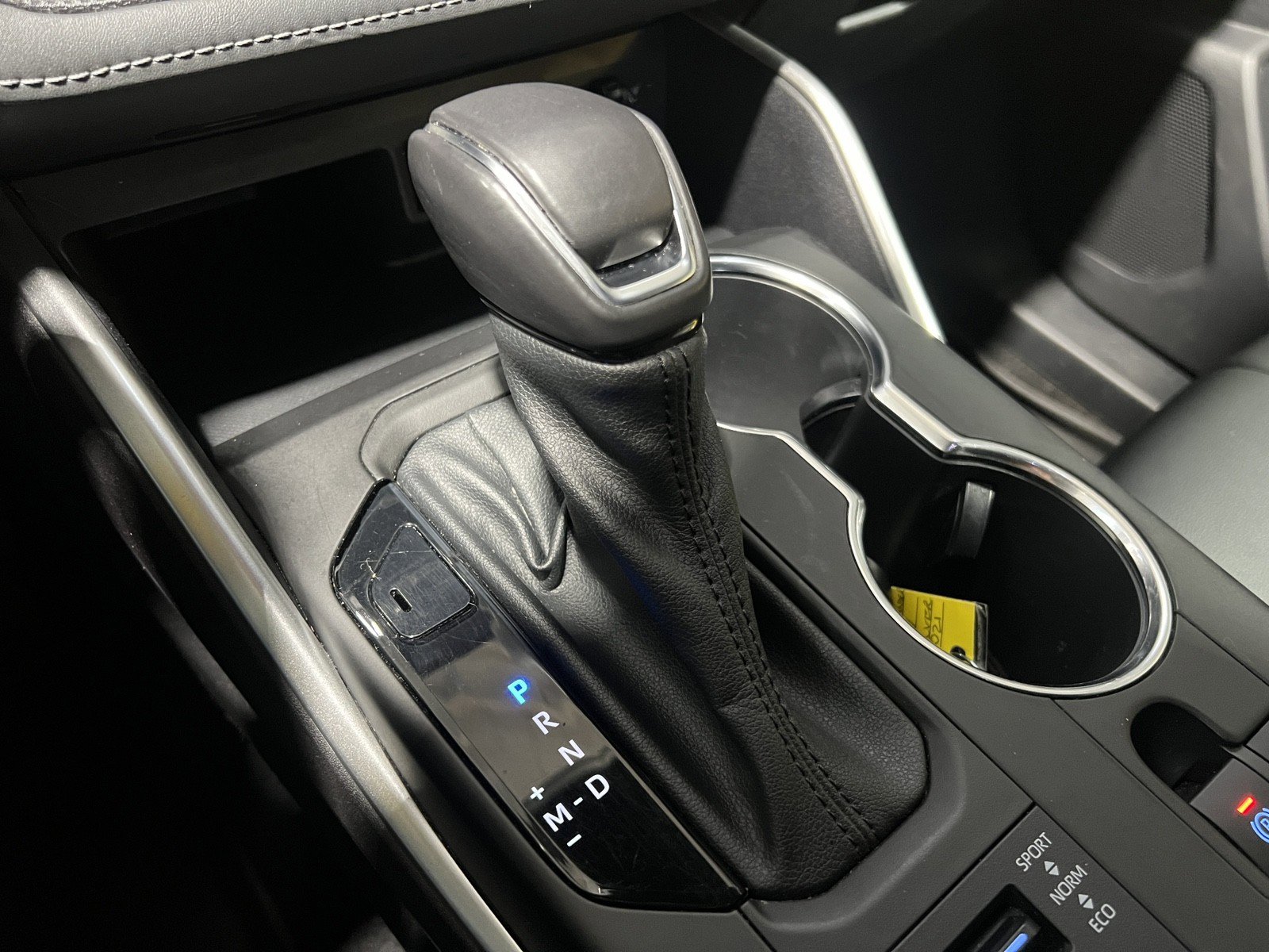 Used 2021 Toyota Highlander XSE image 21